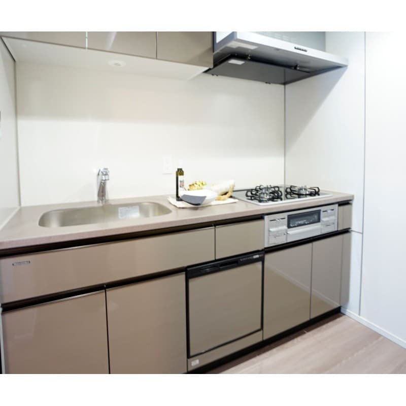 Room image 9