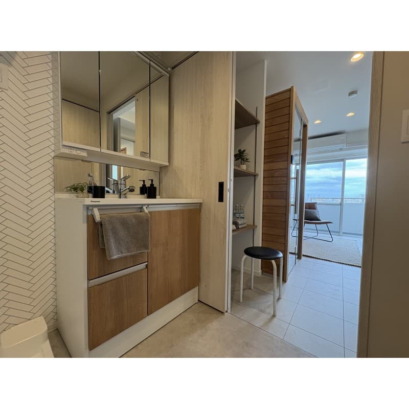 Room image 9