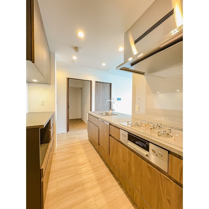 Room image 9