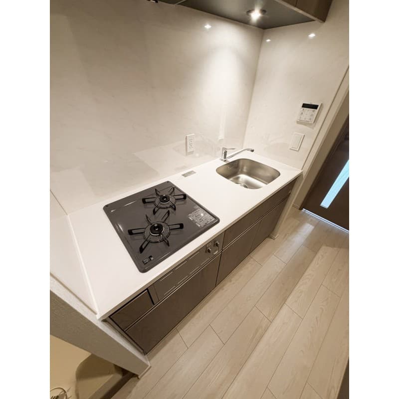 Room image 10