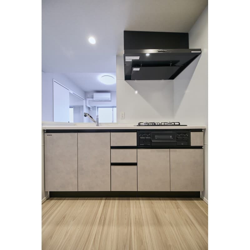 Room image 10