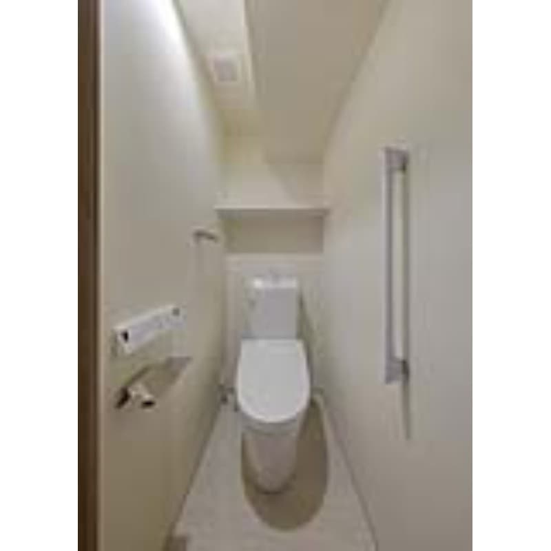 Room image 8