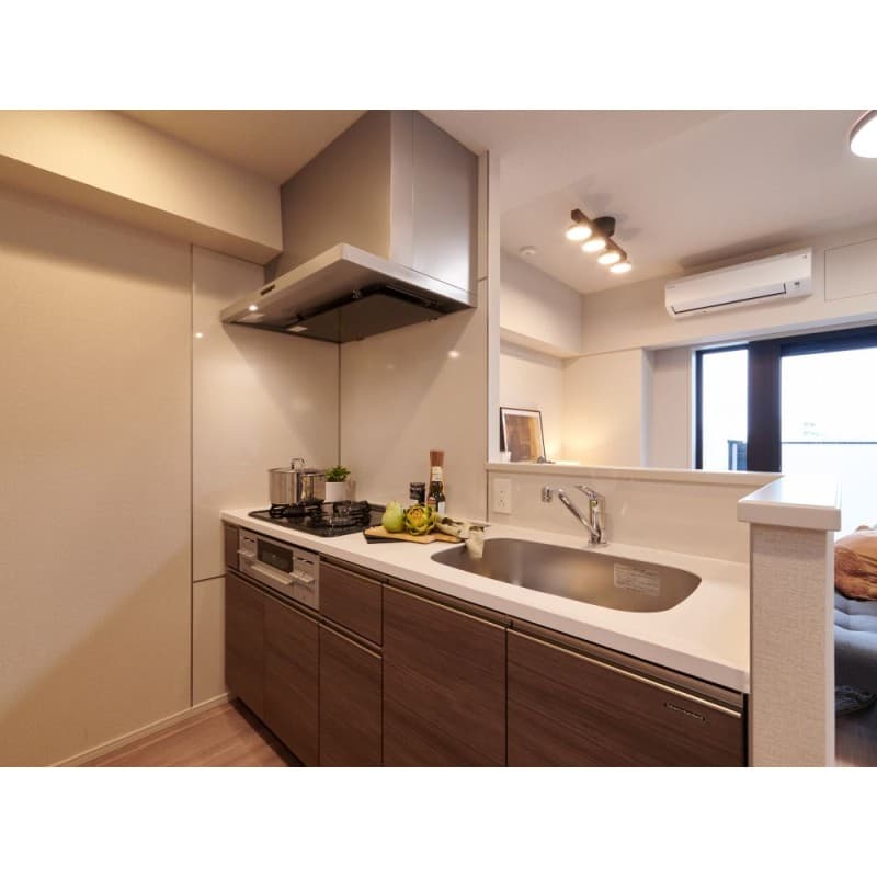 Room image 9