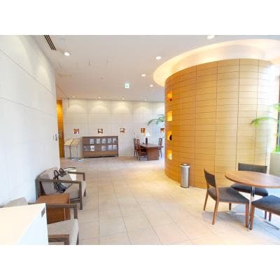 Room image 8