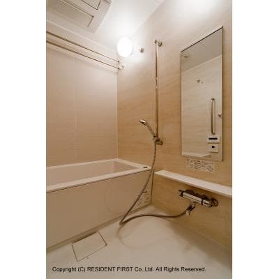 Room image 9
