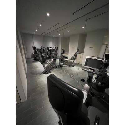 Room image 8