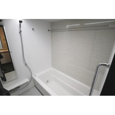 Room image 9