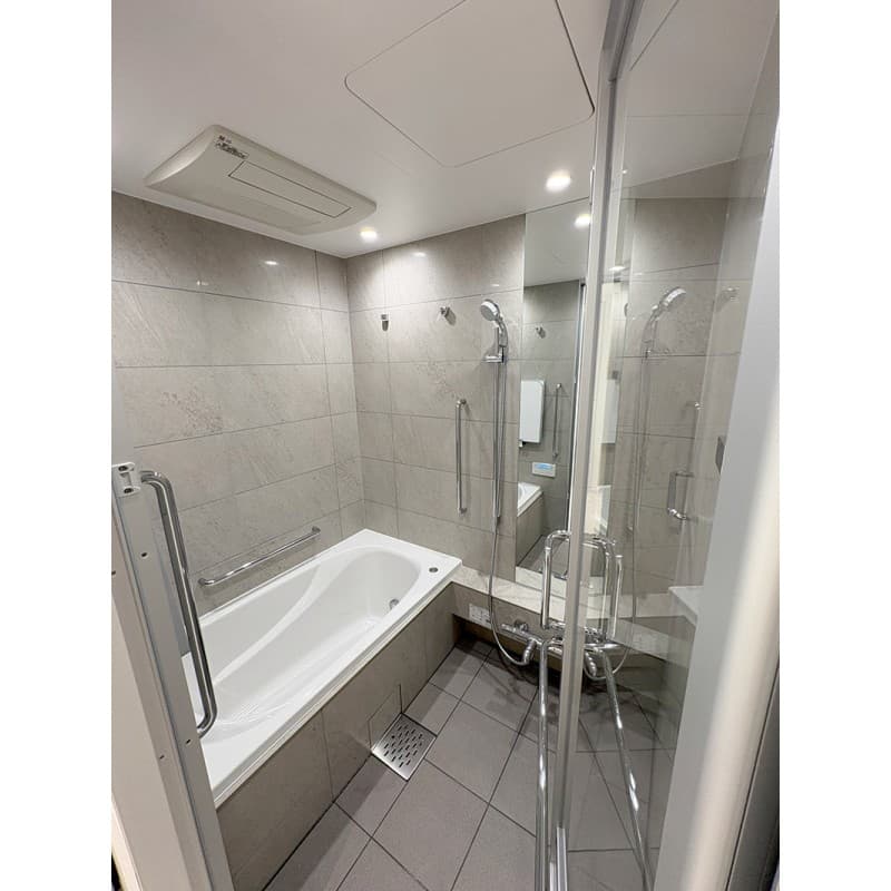 Room image 8