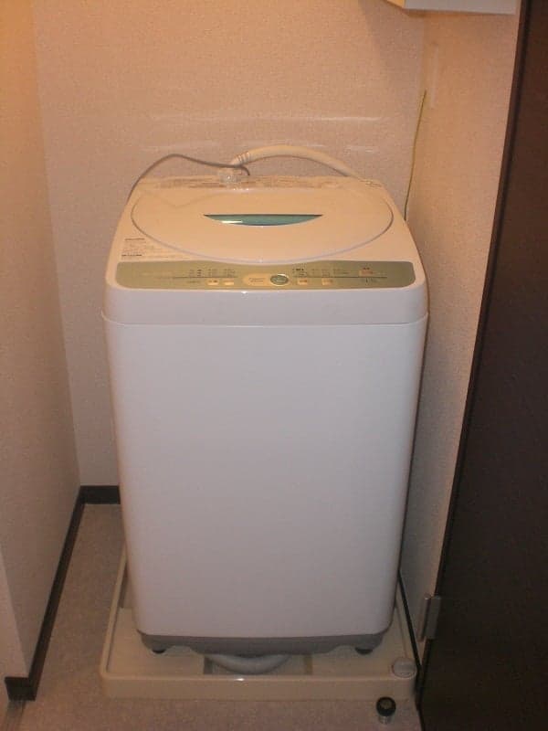 Room image 9