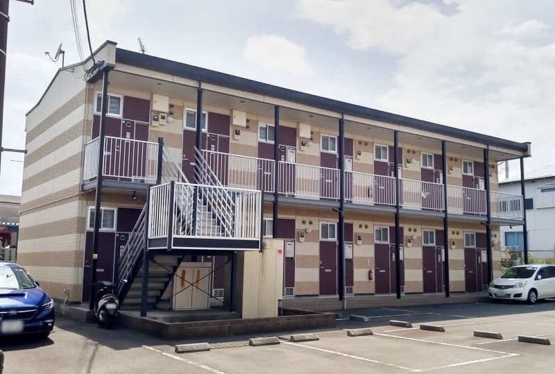 Main exterior of leopalace Bear Fruits V