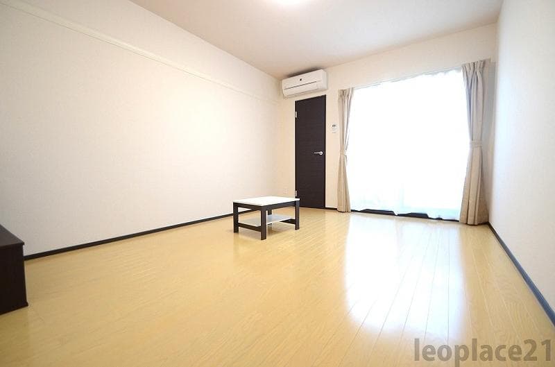 Preview interior of CLEINO Glockenwald