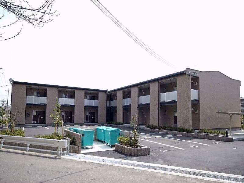 Main exterior of leopalace Warm Corpo Fukasaka