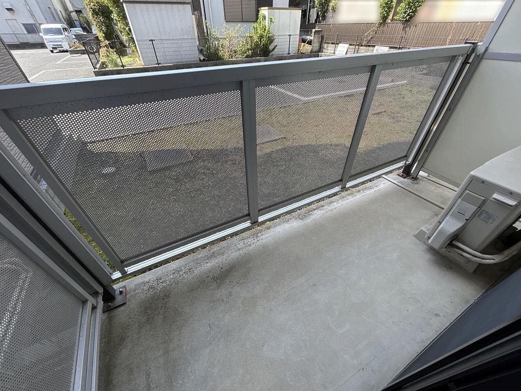 Room image 11