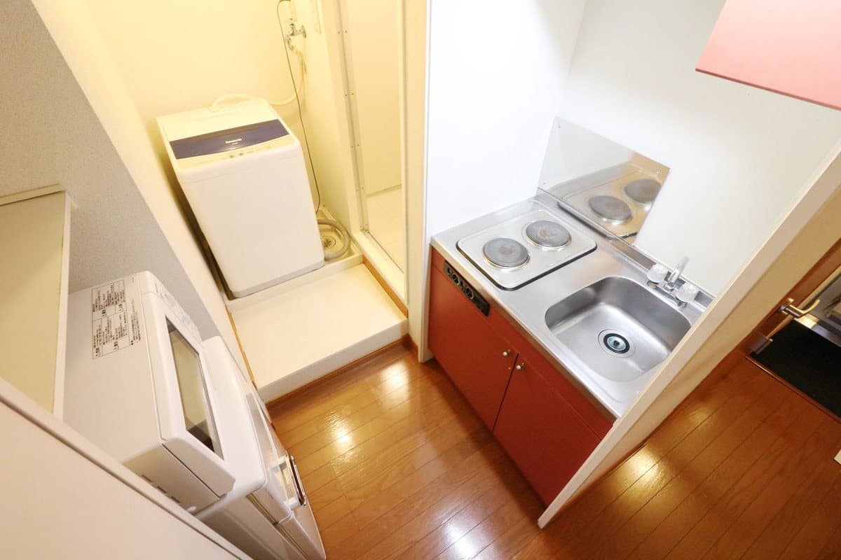 Room image 15