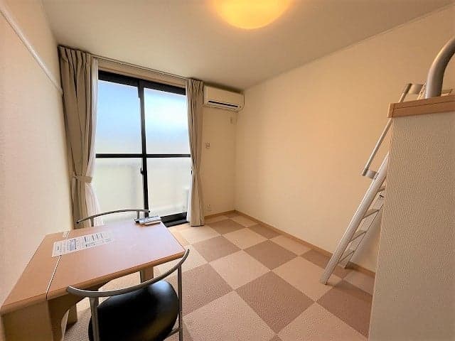 Preview interior of leopalace Subaru