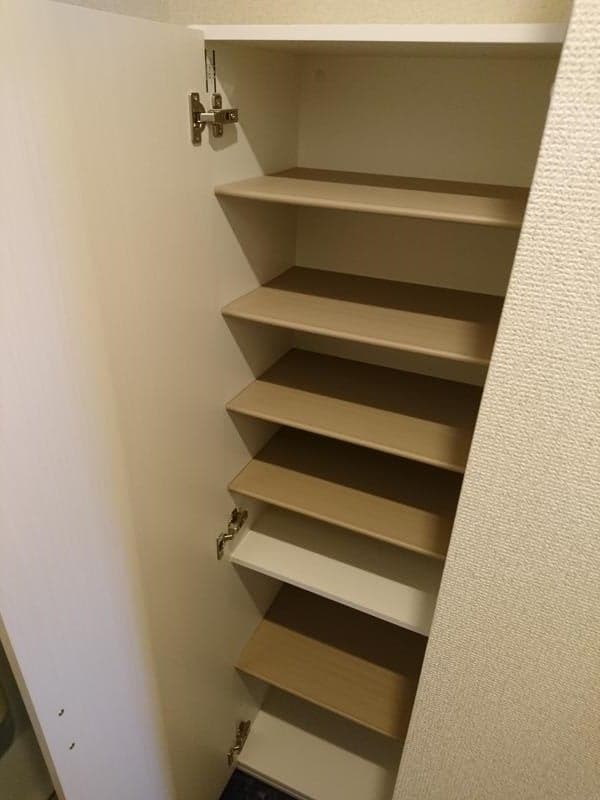 Room image 15