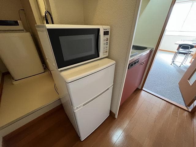 Room image 11