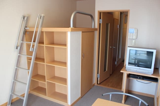 Room image 12