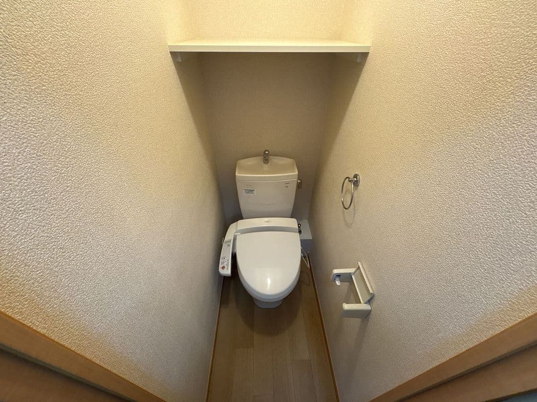 Room image 9