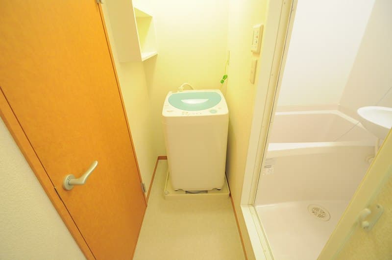 Room image 12
