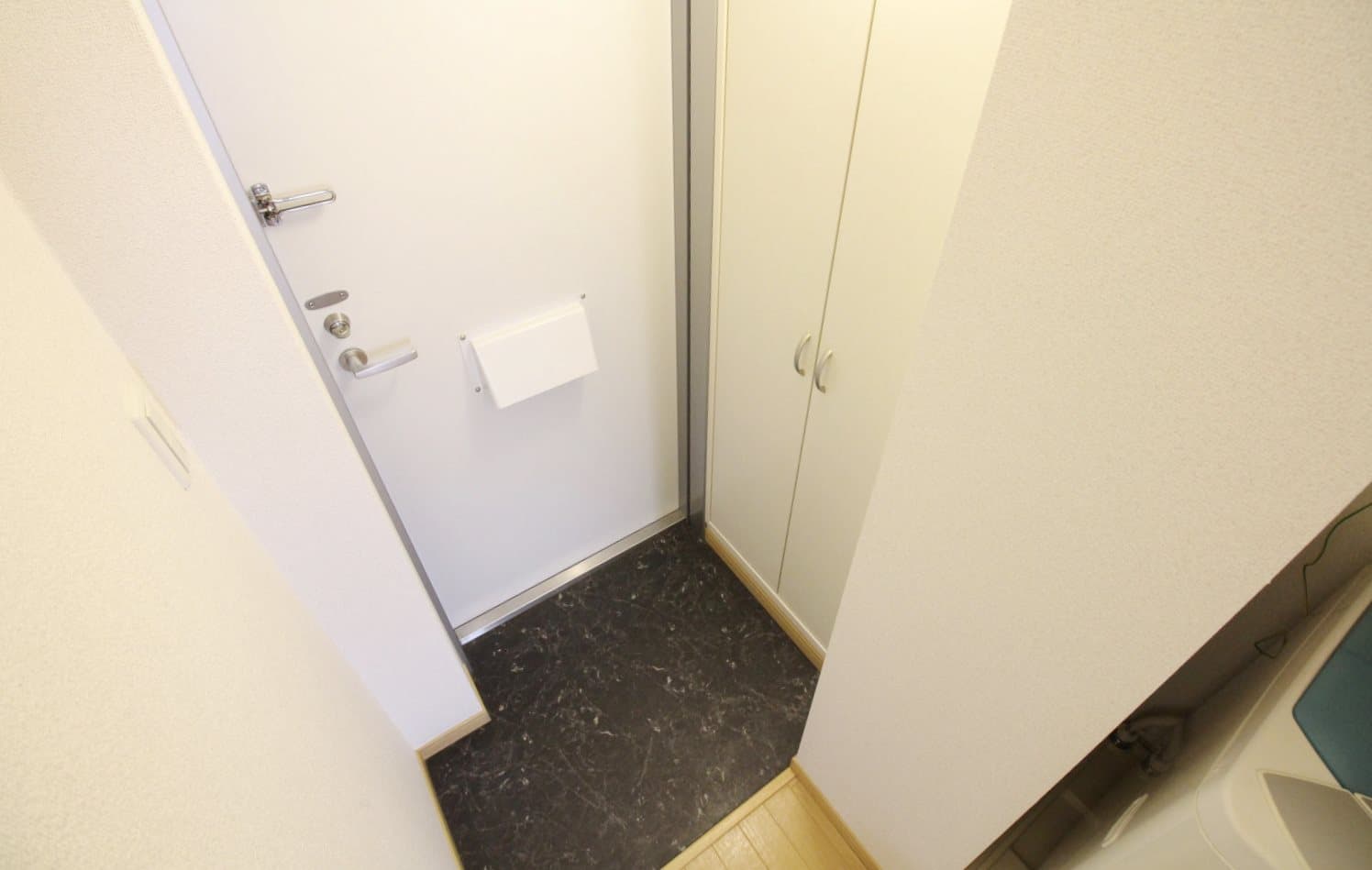 Room image 13