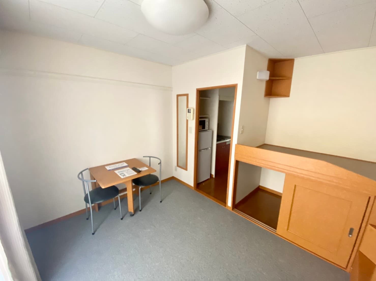 Room image 16