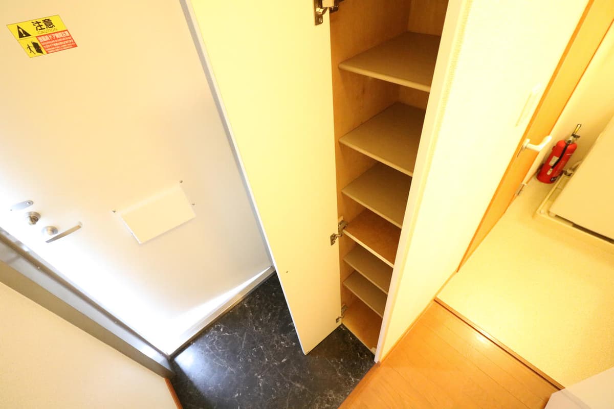 Room image 14
