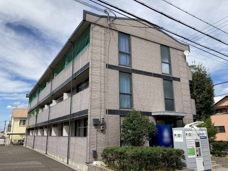 Main exterior of leopalace Sugi