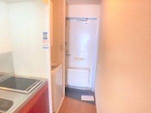 Room image 8