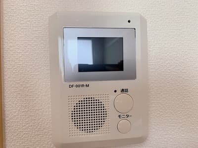 Room image 12