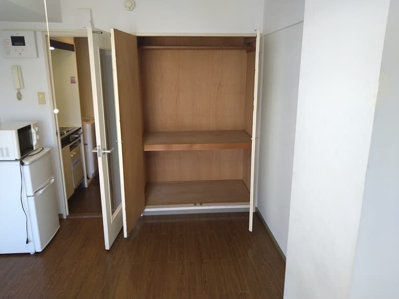 Room image 14
