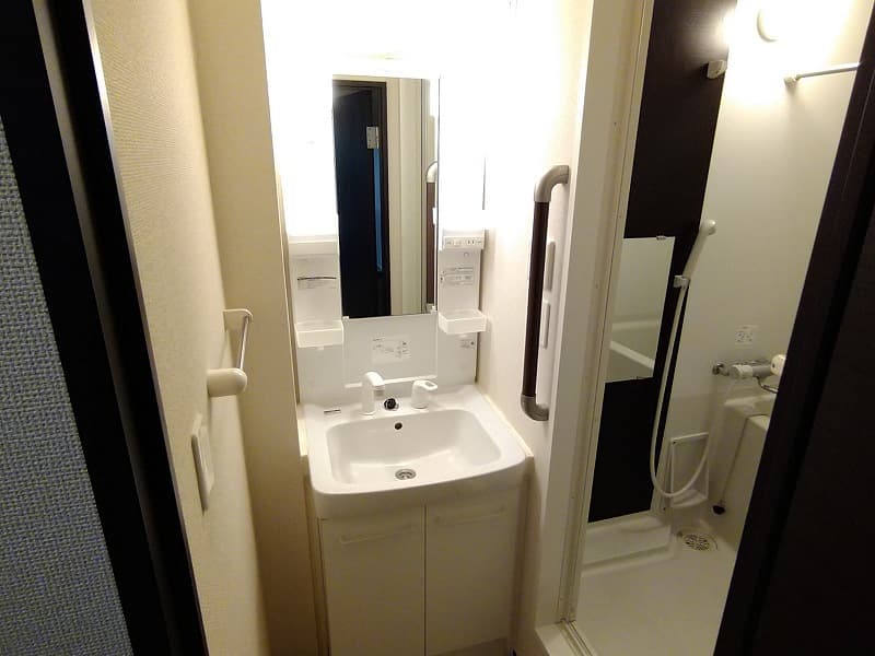 Room image 10
