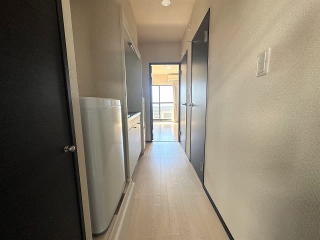 Room image 10