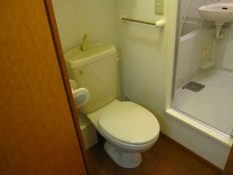 Room image 12