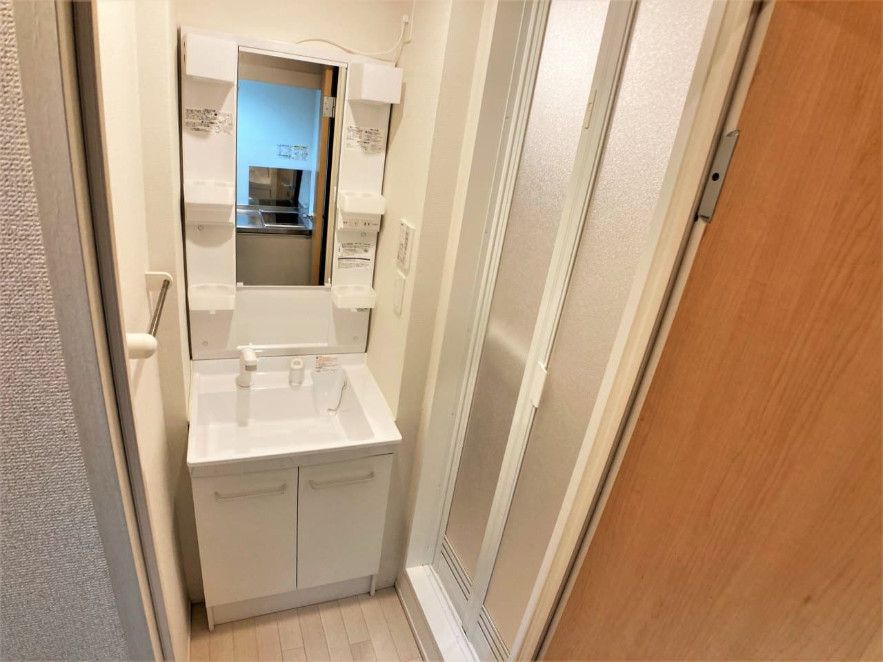 Room image 15