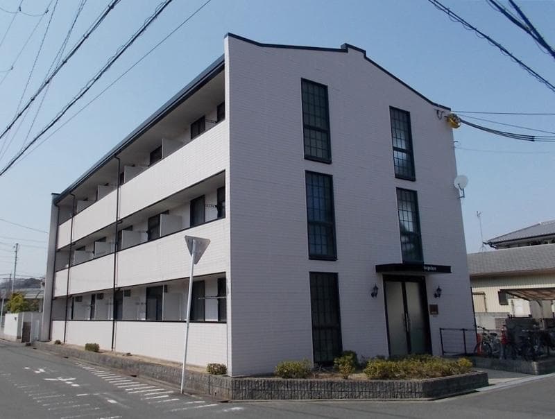 Main exterior of leopalace Felis