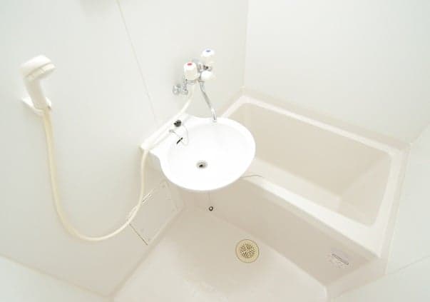 Room image 8