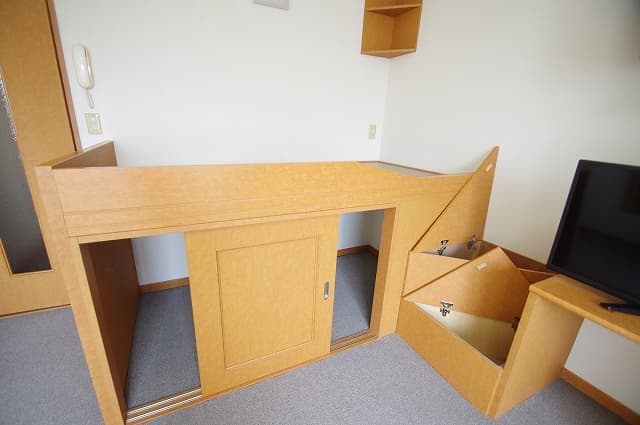 Room image 11