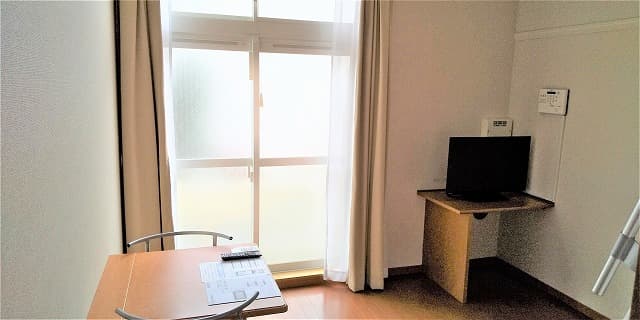 Room image 10