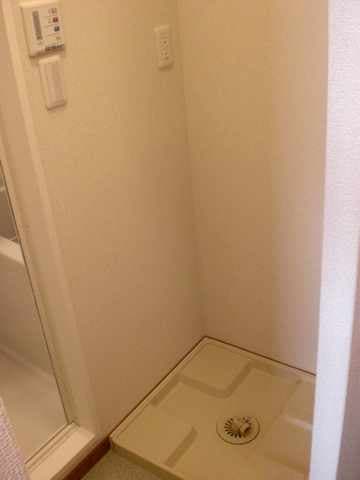 Room image 14
