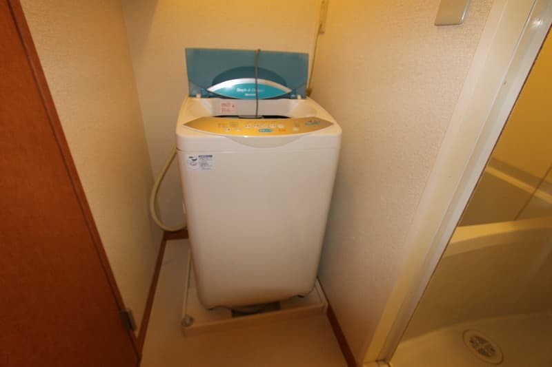 Room image 12