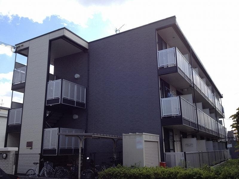 Main exterior of leopalace Shin VII