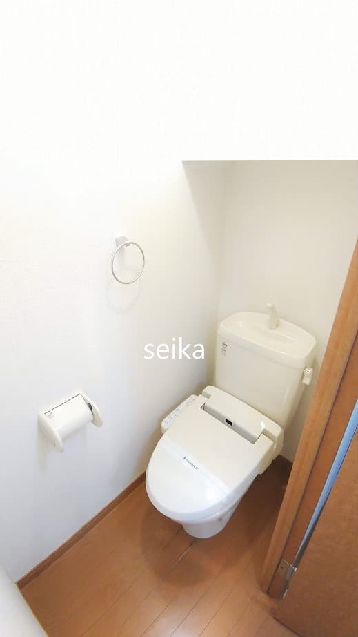 Room image 9