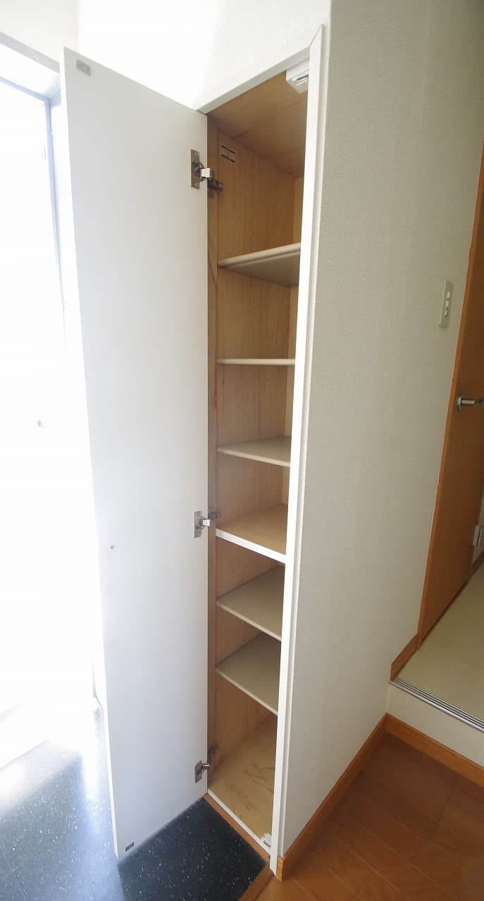 Room image 12