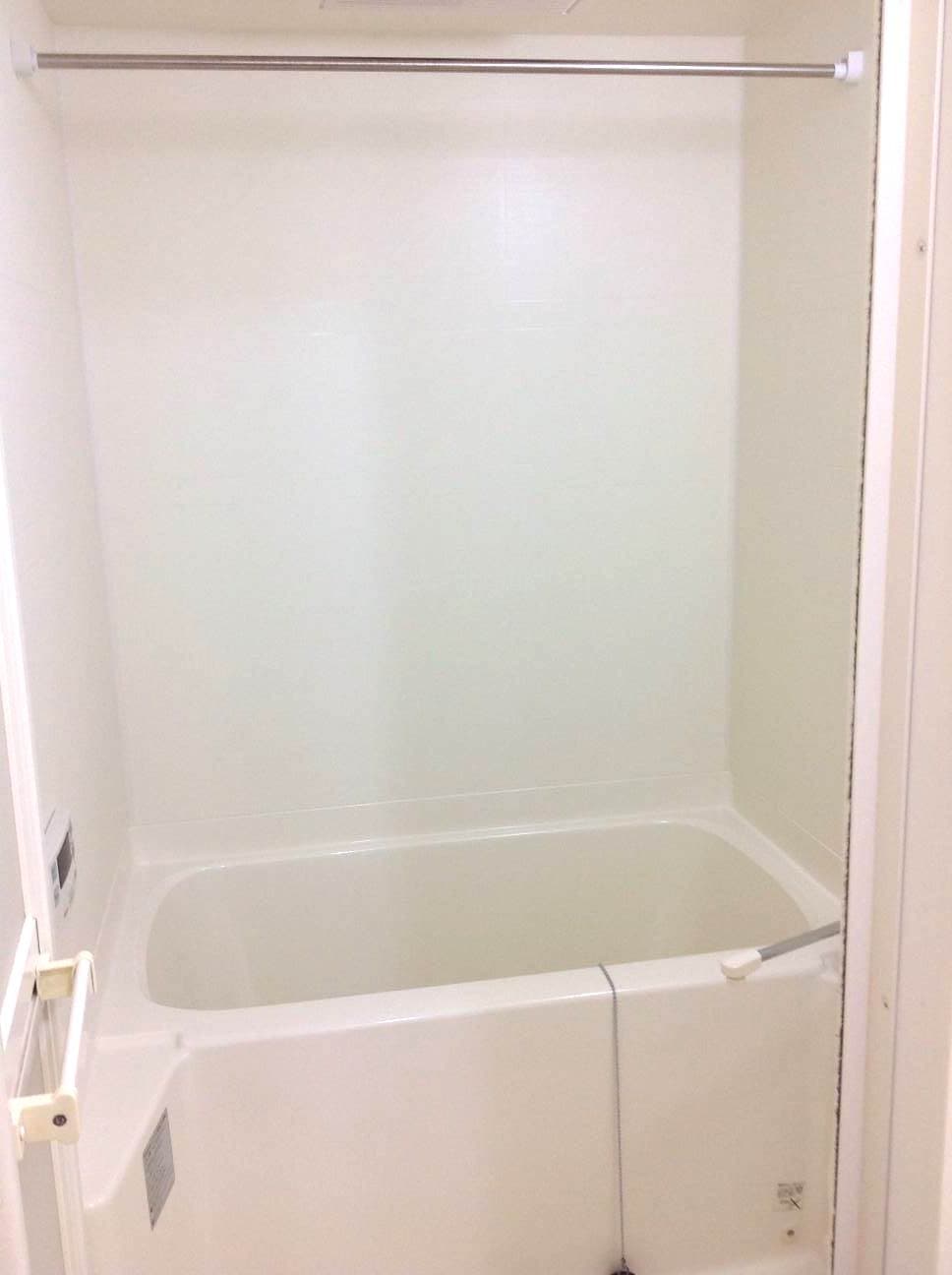 Room image 8