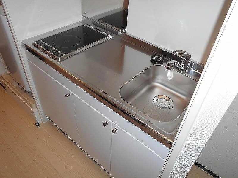 Room image 8
