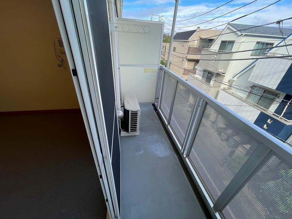 Room image 11
