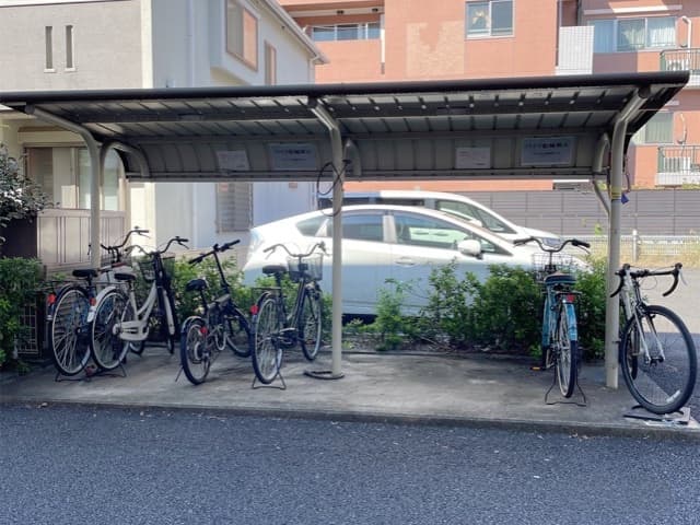 Room image 15