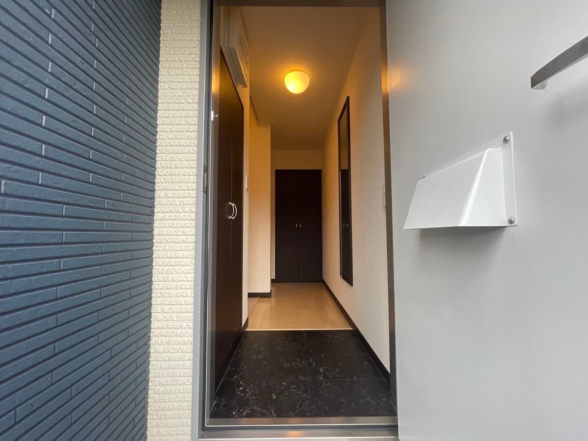 Room image 13