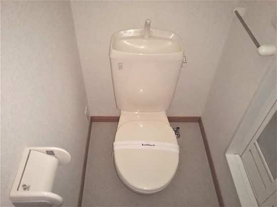 Room image 9
